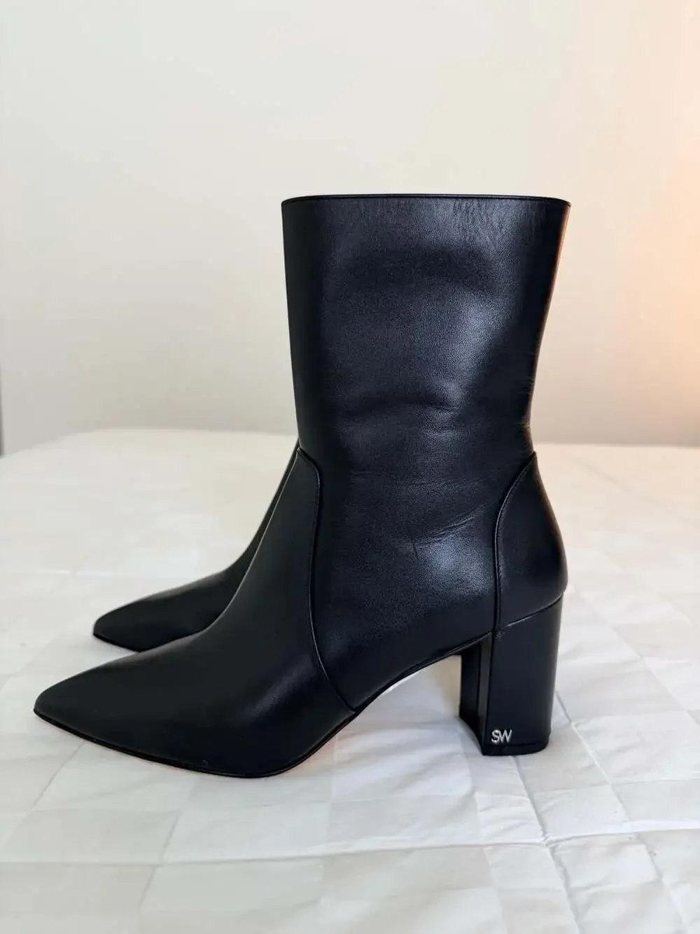 Stuart Weitzman Renegade Zip 75 Black Leather Ankle Boots Size 9